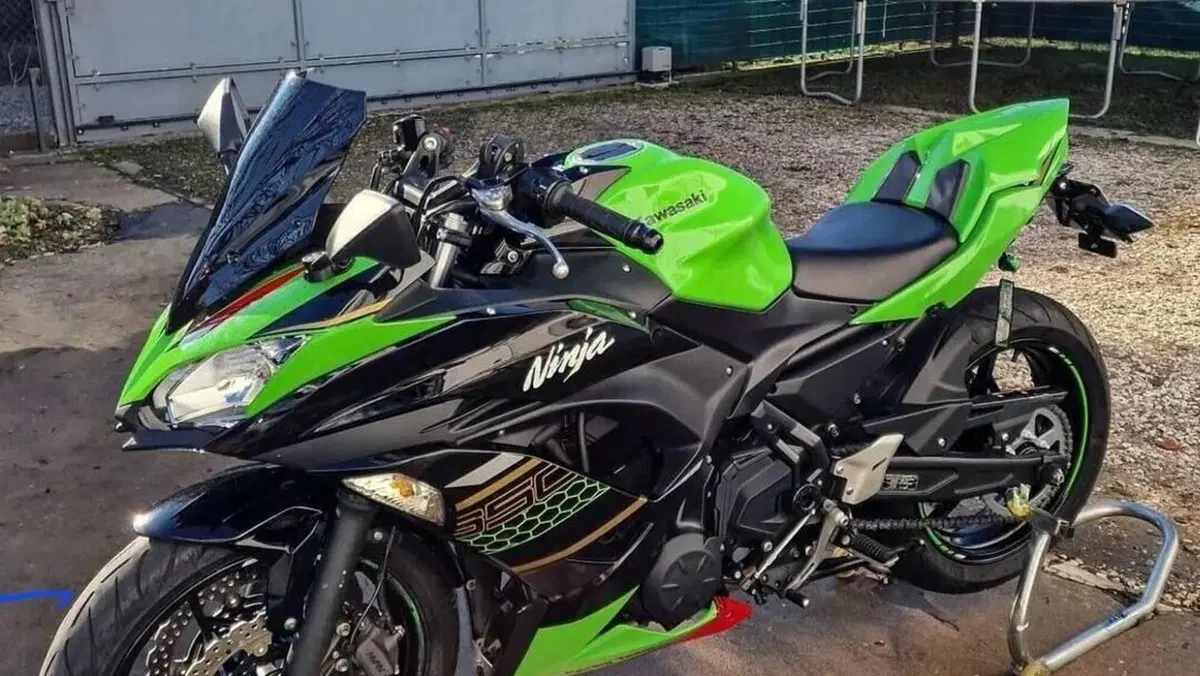 Kawasaki Ninja 650 KRT Edition (2017 - 19) 
