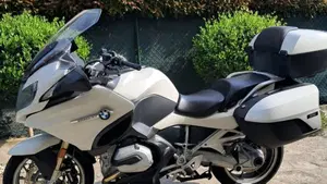 Bmw R 1200 RT (2017 - 18)  (2)