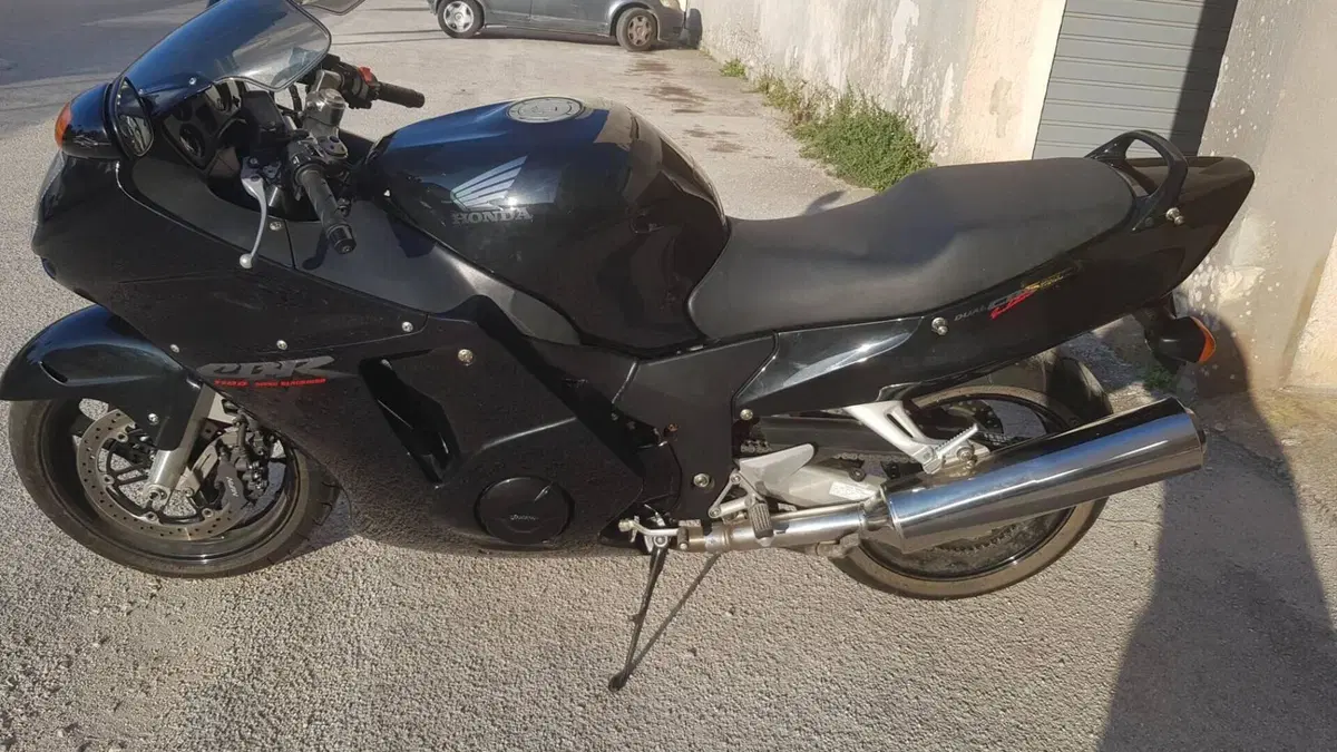 Honda  