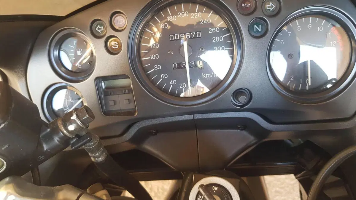 Honda   (6)