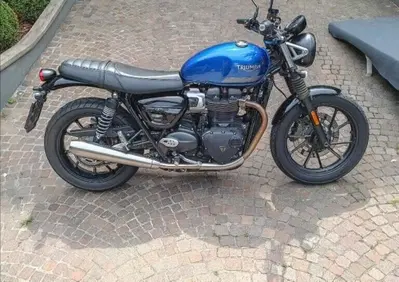 Triumph Street Twin 900 (2021 - 22) - Annuncio 10040970
