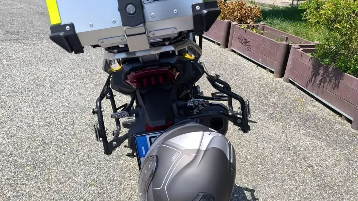 QJ Motor SVT 650 X (2024)  (3)
