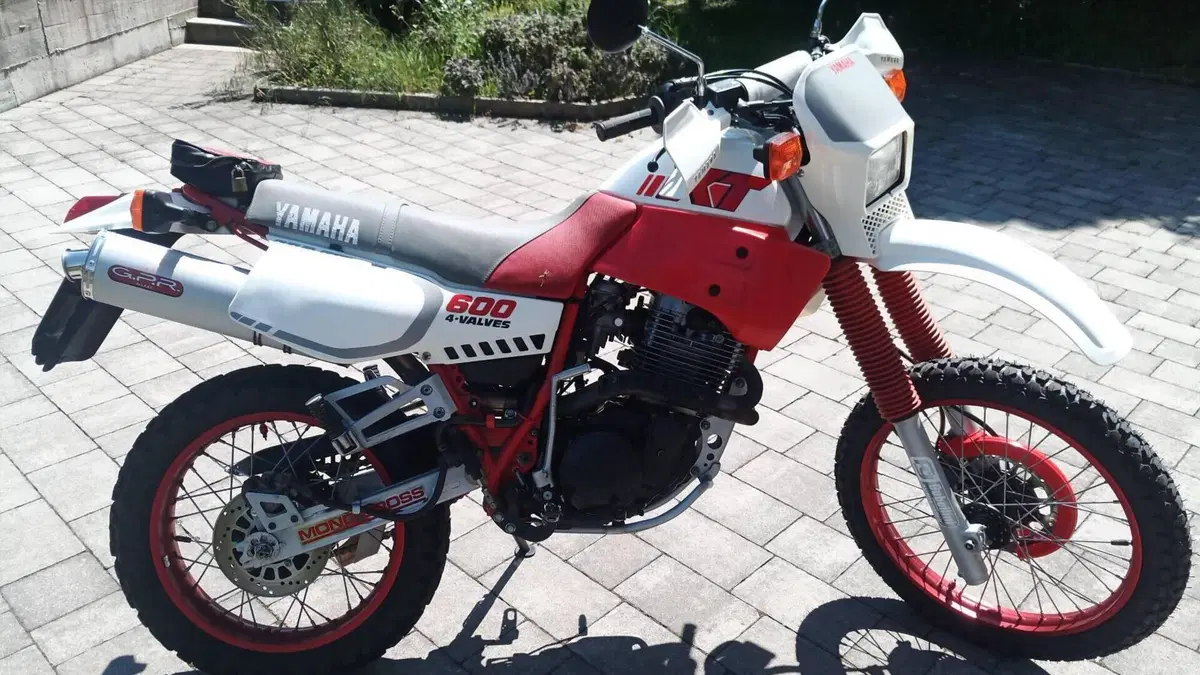 Yamaha XT 600 4V (1986 - 89)  (3)
