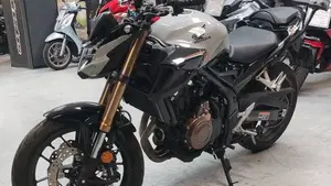 Honda CB 500 F (2022 - 23)  (2)
