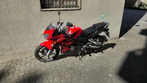 Honda CBR 125 R (2004 - 06) 