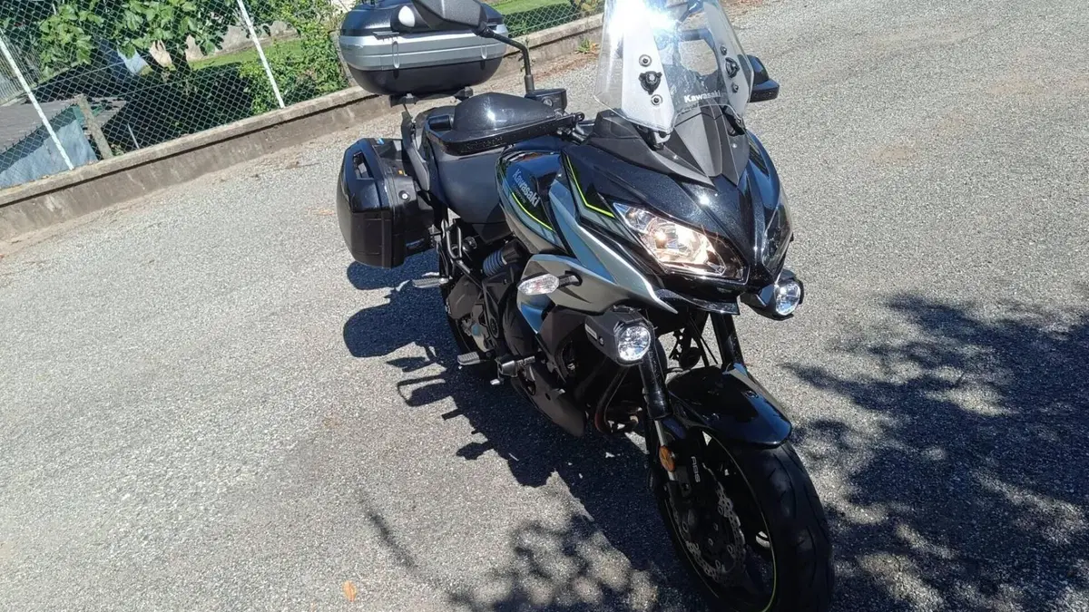 Kawasaki Versys 650 Grand Tourer (2017 - 20)  (2)