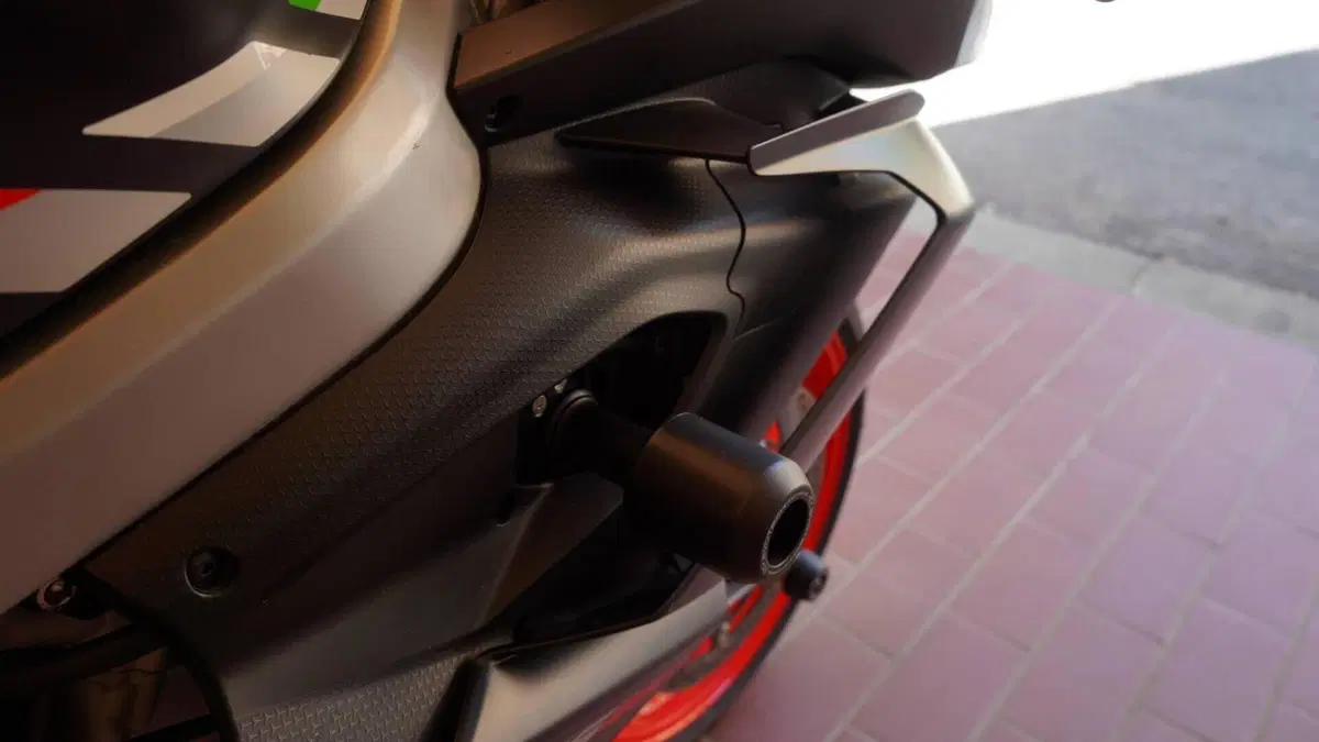 Aprilia RS 660 (2020 - 24)  (11)