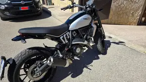 Ducati Scrambler 800 Icon (2023 - 24)  (2)