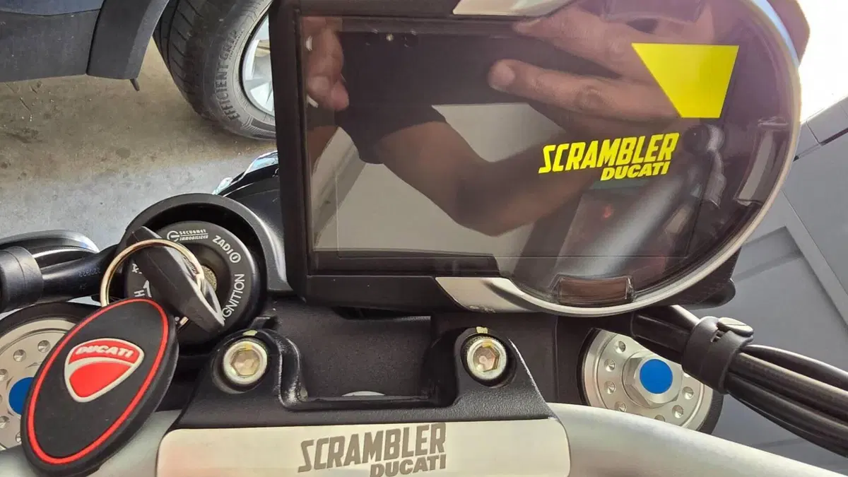 Ducati Scrambler 800 Icon (2023 - 24)  (3)