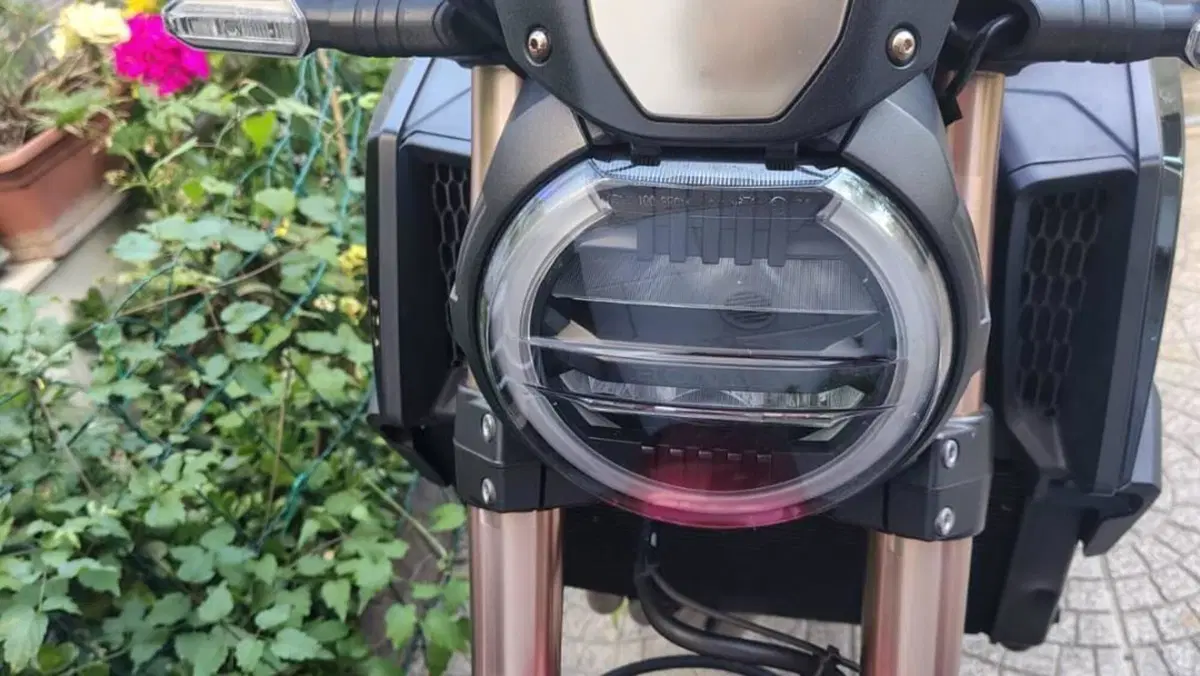 Honda CB 650 R (2021 - 23)  (5)