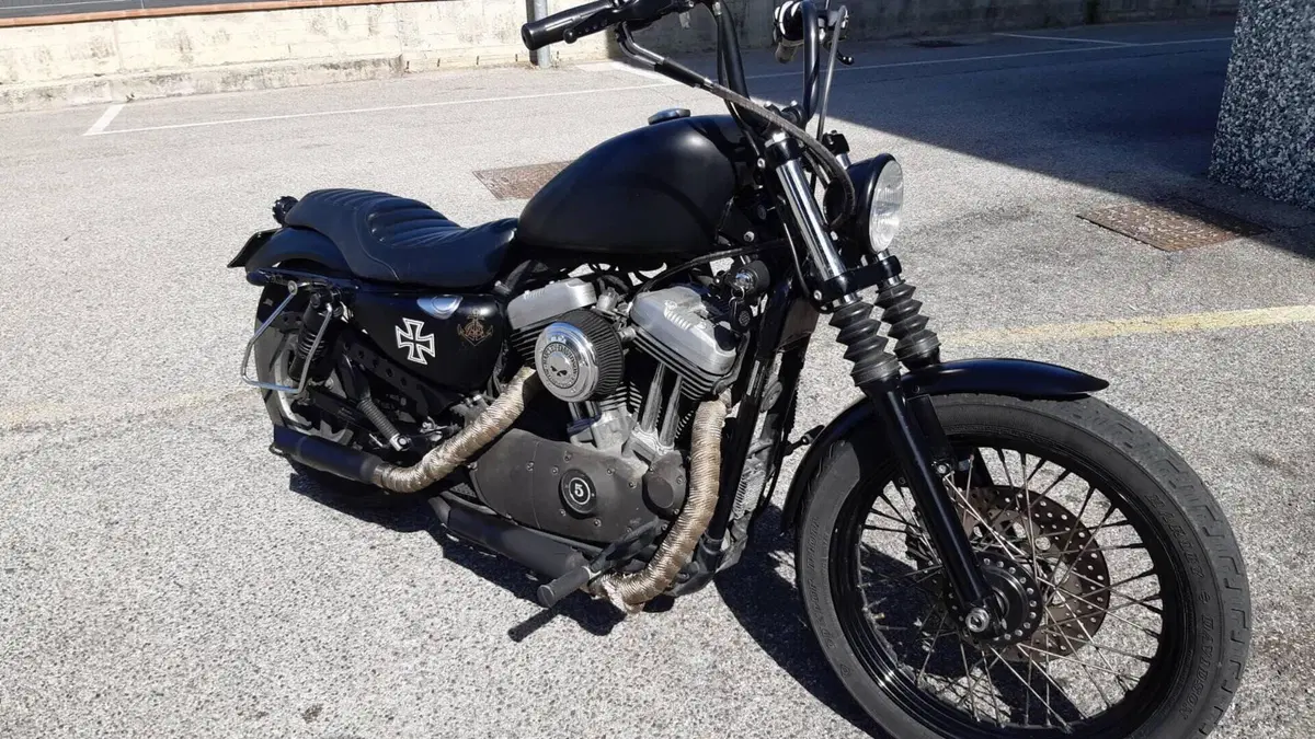 Harley-Davidson 1200 Custom (2007 - 13) - XL 1200C 
