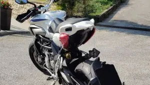 MV Agusta Stradale 800 EAS ABS (2015 - 17)  (6)