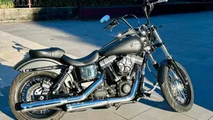 Harley-Davidson 1584 Street Bob (2008 - 15) - FXDB 