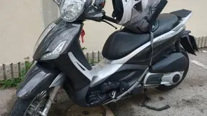 Piaggio Beverly 300 i.e. (2010 - 16) 