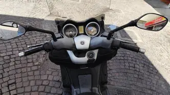 Yamaha X-Max 250 (2010 - 13) usata