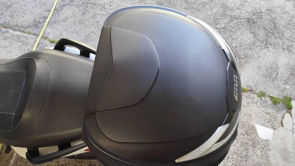 Yamaha X-Max 250 (2010 - 13)  (3)
