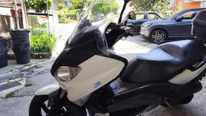 Yamaha X-Max 250 (2010 - 13)  (5)