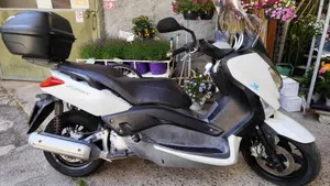 Yamaha X-Max 250 (2010 - 13)  (7)