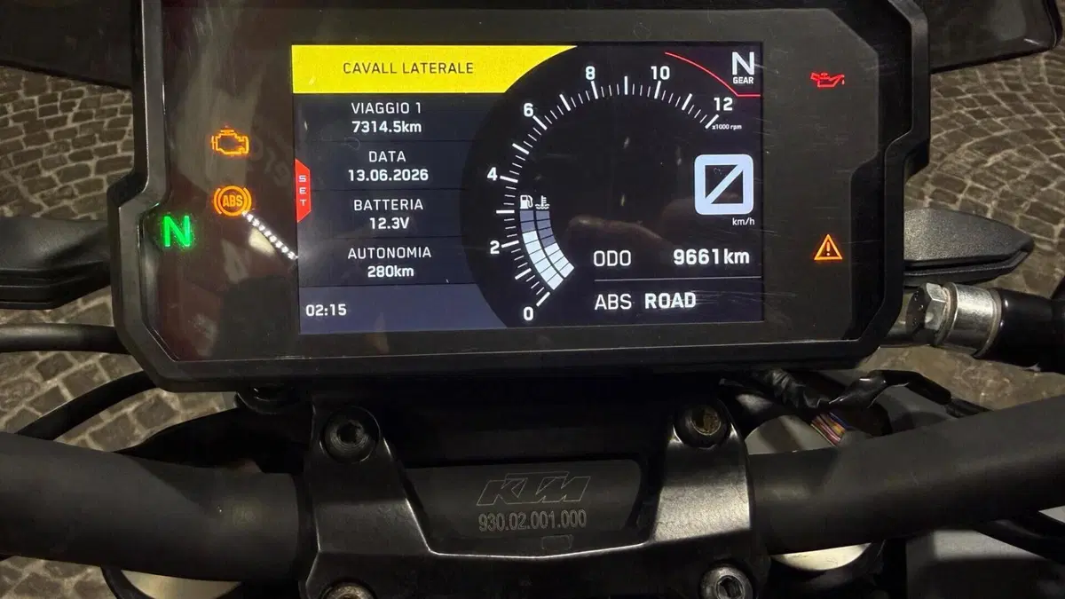 KTM 125 Duke (2021 - 23)  (3)