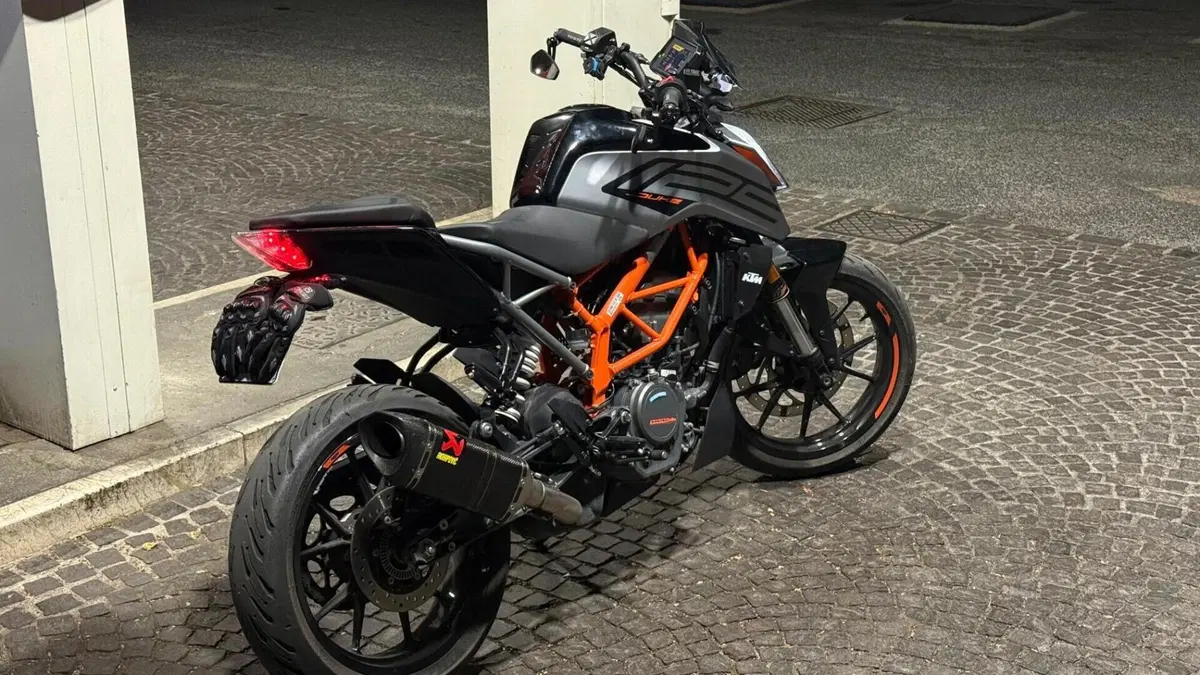 KTM 125 Duke (2021 - 23)  (4)