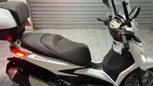 Piaggio Beverly 300 S ABS-ASR (2021 - 25)  (5)