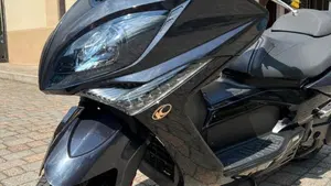 Kymco Xciting 300i R (2007 - 14)  (4)