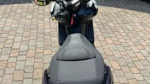 Kymco Xciting 300i R (2007 - 14)  (9)