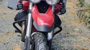 Moto Guzzi V85 TT (2019 - 20)  (3)