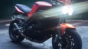 Triumph Speed Triple 1050 (2005 - 11) 