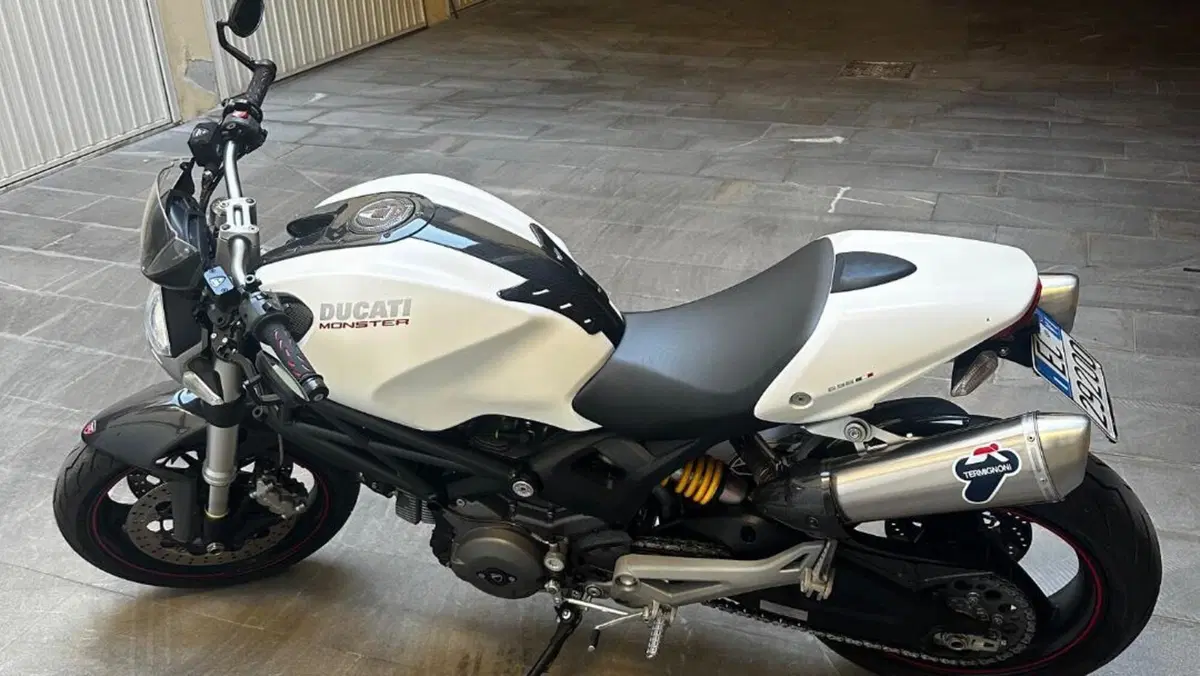 Ducati Monster 696 ABS (2009 - 14) 