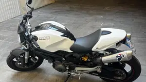 Ducati Monster 696 ABS (2009 - 14) 