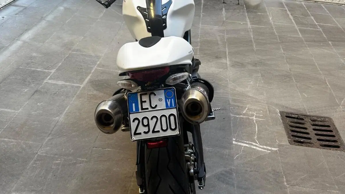 Ducati Monster 696 ABS (2009 - 14)  (9)