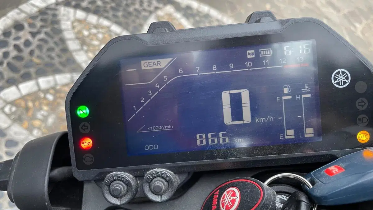 Yamaha MT-03 (2025 - 26)  (4)