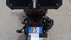 Honda Africa Twin CRF 1100L Adventure Sports (2020 - 21)  (3)