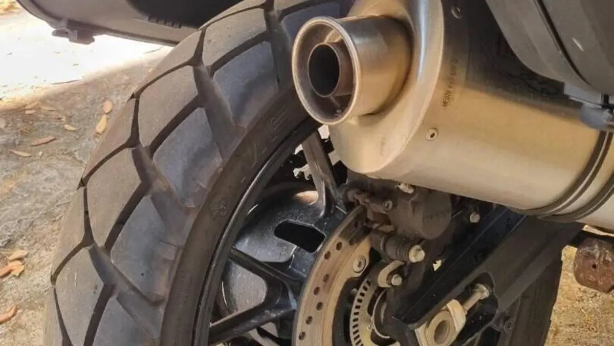 Suzuki V-Strom 1000 ABS No compromise LE (2015 - 17)  (8)