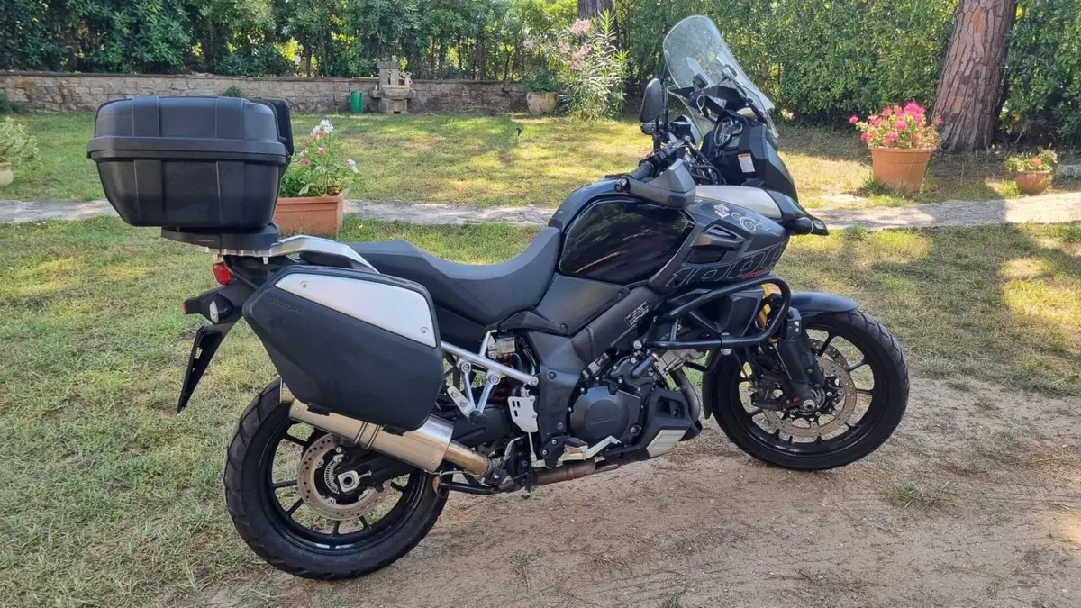Suzuki V-Strom 1000 ABS No compromise LE (2015 - 17)  (9)