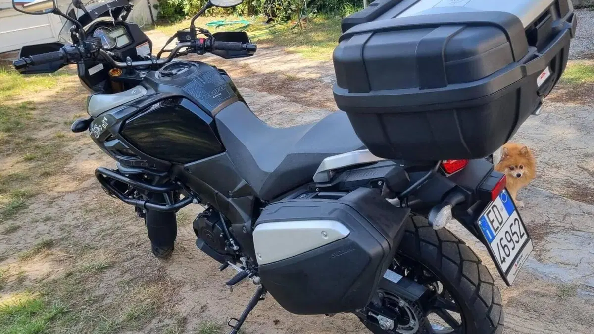Suzuki V-Strom 1000 ABS No compromise LE (2015 - 17)  (10)