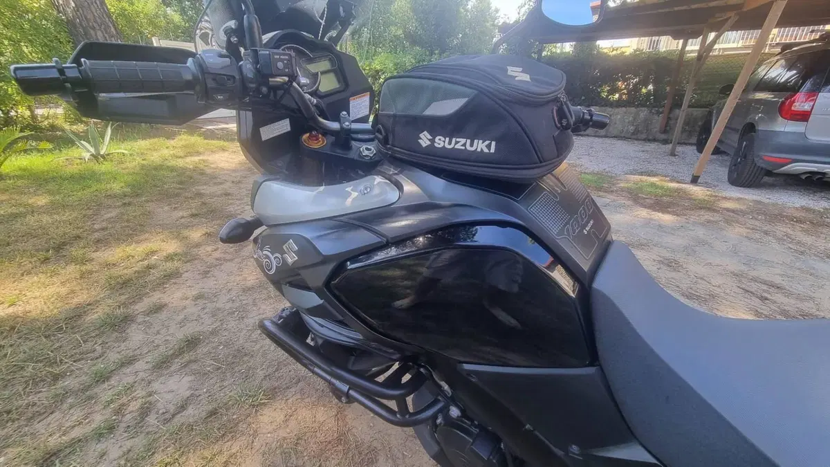 Suzuki V-Strom 1000 ABS No compromise LE (2015 - 17)  (14)