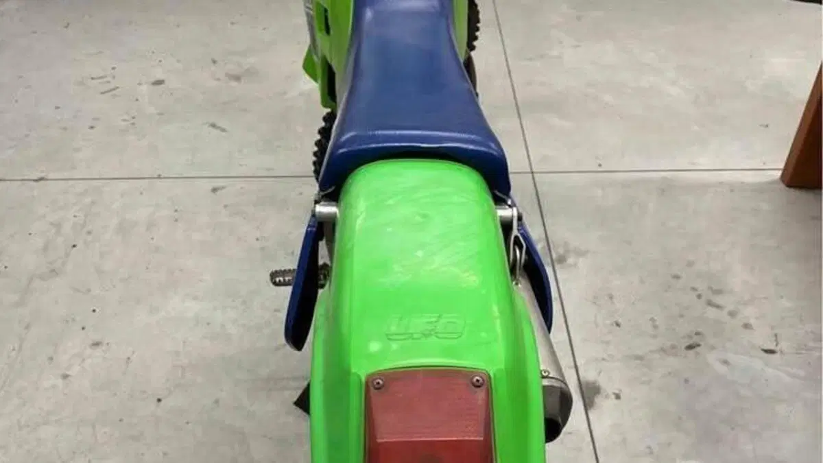 Kawasaki   (4)