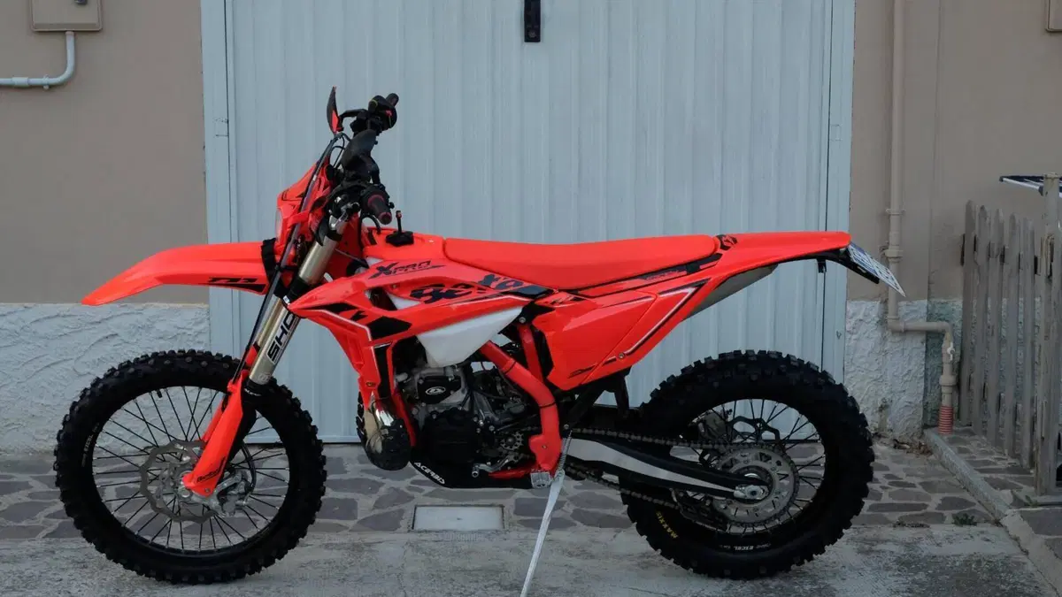 Betamotor RR X-PRO 300 2T Enduro (2026)  (2)