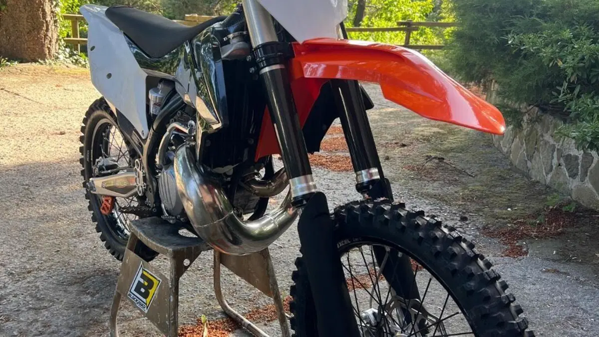 KTM 250 SX (2019)  (2)