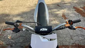 KTM 250 SX (2019)  (12)