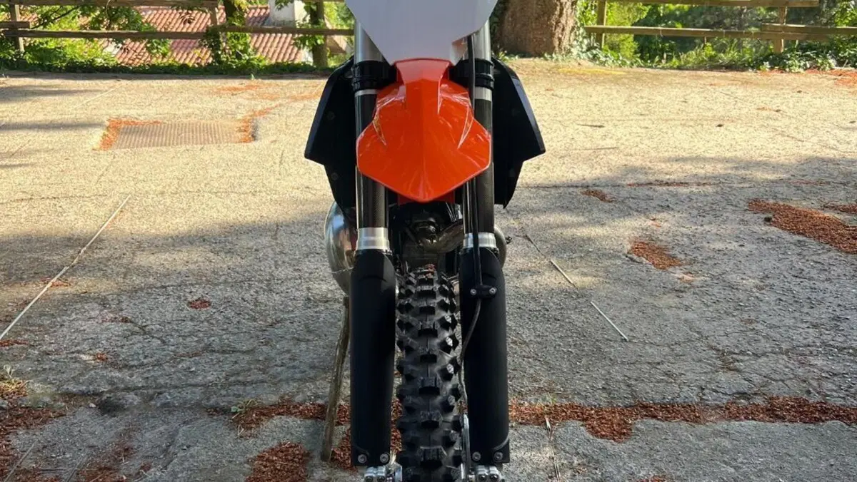 KTM 250 SX (2019)  (13)