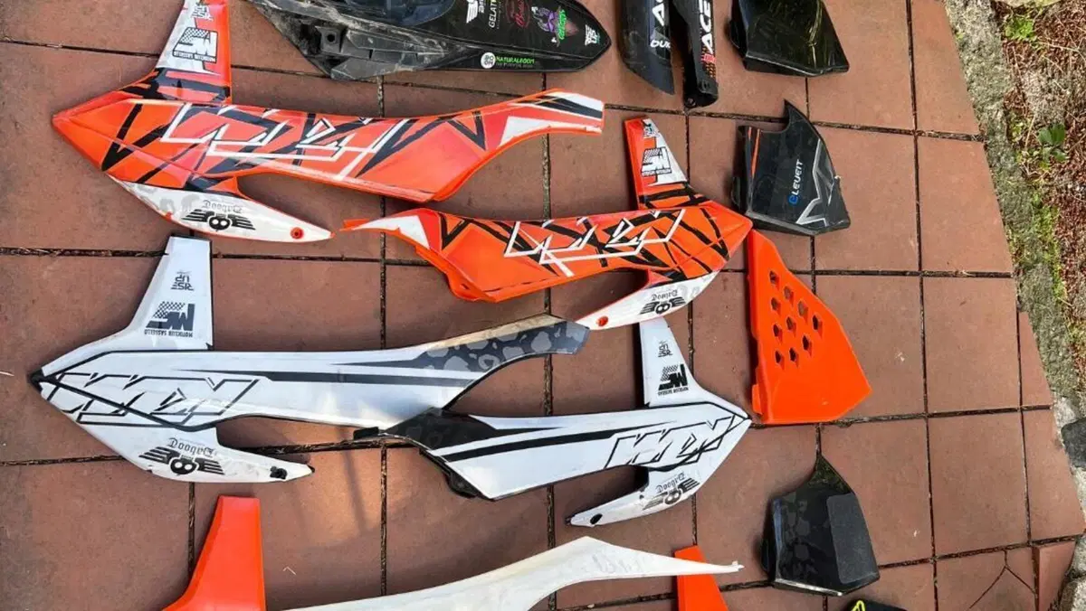 KTM 250 SX (2019)  (17)