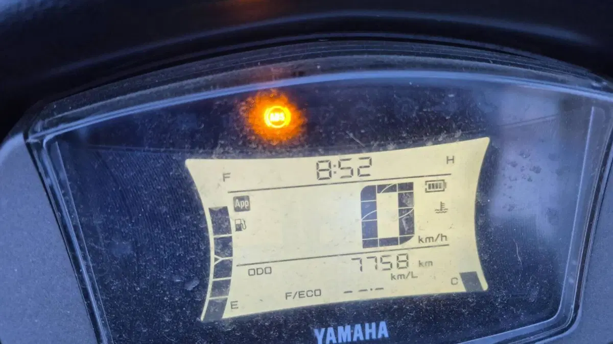 Yamaha N-Max 155 (2022 - 25)  (2)