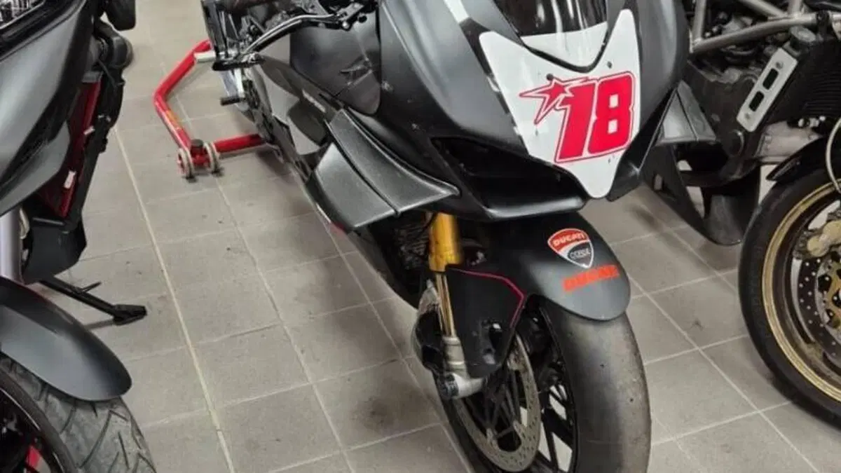 Ducati Panigale V4 1100 (2021) 