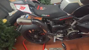 Ducati Panigale V4 1100 (2021)  (3)