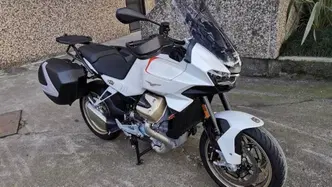 Moto Guzzi V100 Mandello (2022 - 24) usata