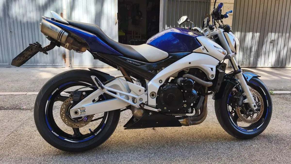 Suzuki GSR 600 (2006 - 11) 