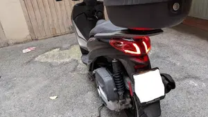 Piaggio Medley 150 S ABS (2020)  (2)